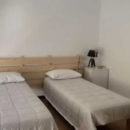 La Casa Dell'angolo *