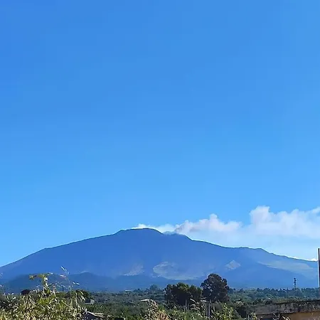 La Casa Dell'angolo * Belpasso